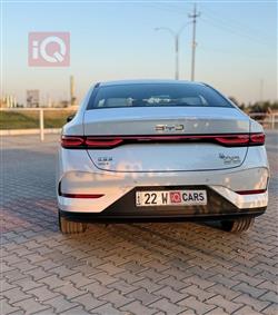 بي واي دي Qin Plus